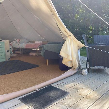 Fonclaire Holidays Glamping 'Luxury Camping' Blond Eksteriør billede