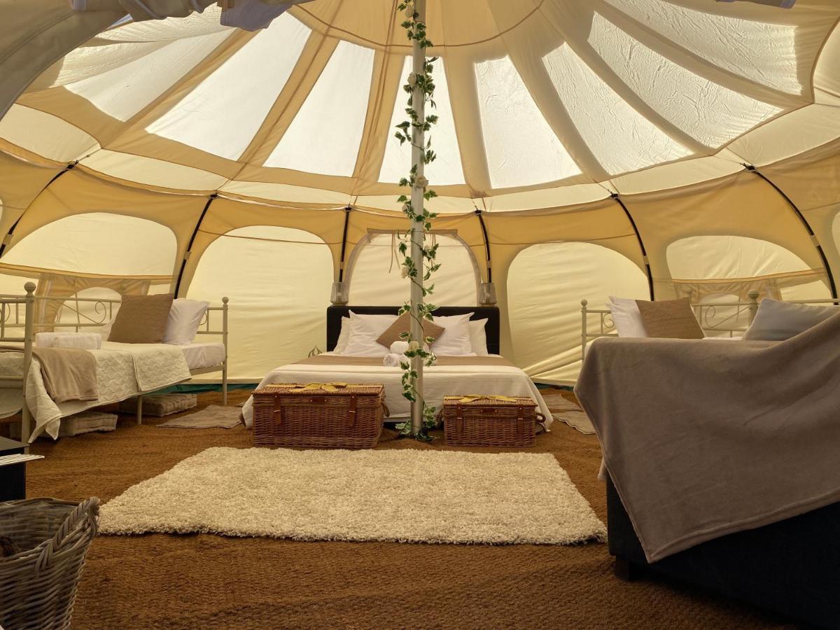 Fonclaire Holidays Glamping 'Luxury Camping' Blond Eksteriør billede