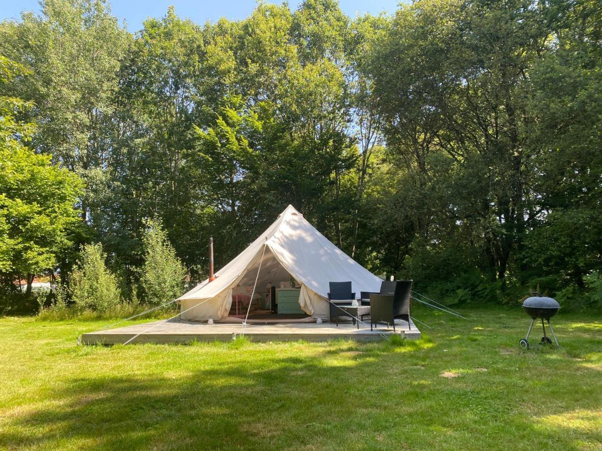 Fonclaire Holidays Glamping 'Luxury Camping' Blond Eksteriør billede