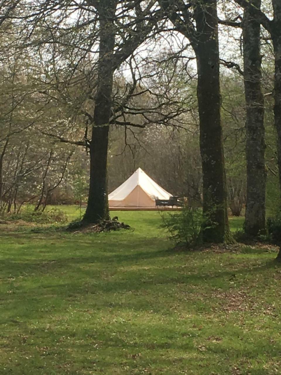 Fonclaire Holidays Glamping 'Luxury Camping' Blond Eksteriør billede