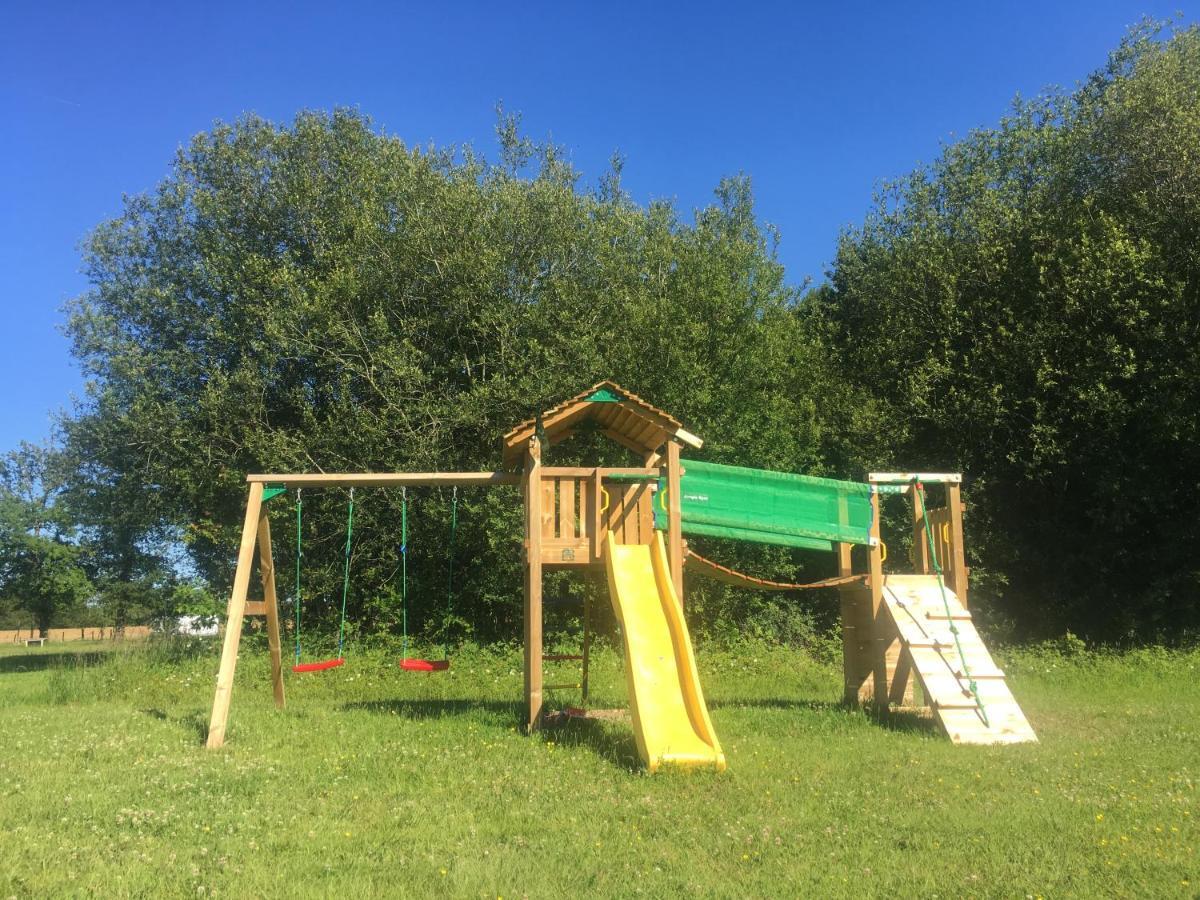 Fonclaire Holidays Glamping 'Luxury Camping' Blond Eksteriør billede